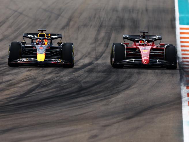 F1 Miami: Mattia Binotto ” La Red Bull di Max Verstappen è sempre quella più veloce”